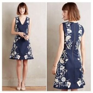 Moulinette Soeurs Navy‎ Floral Embroidered V Neck A Line Dress Zip Back Size 0
